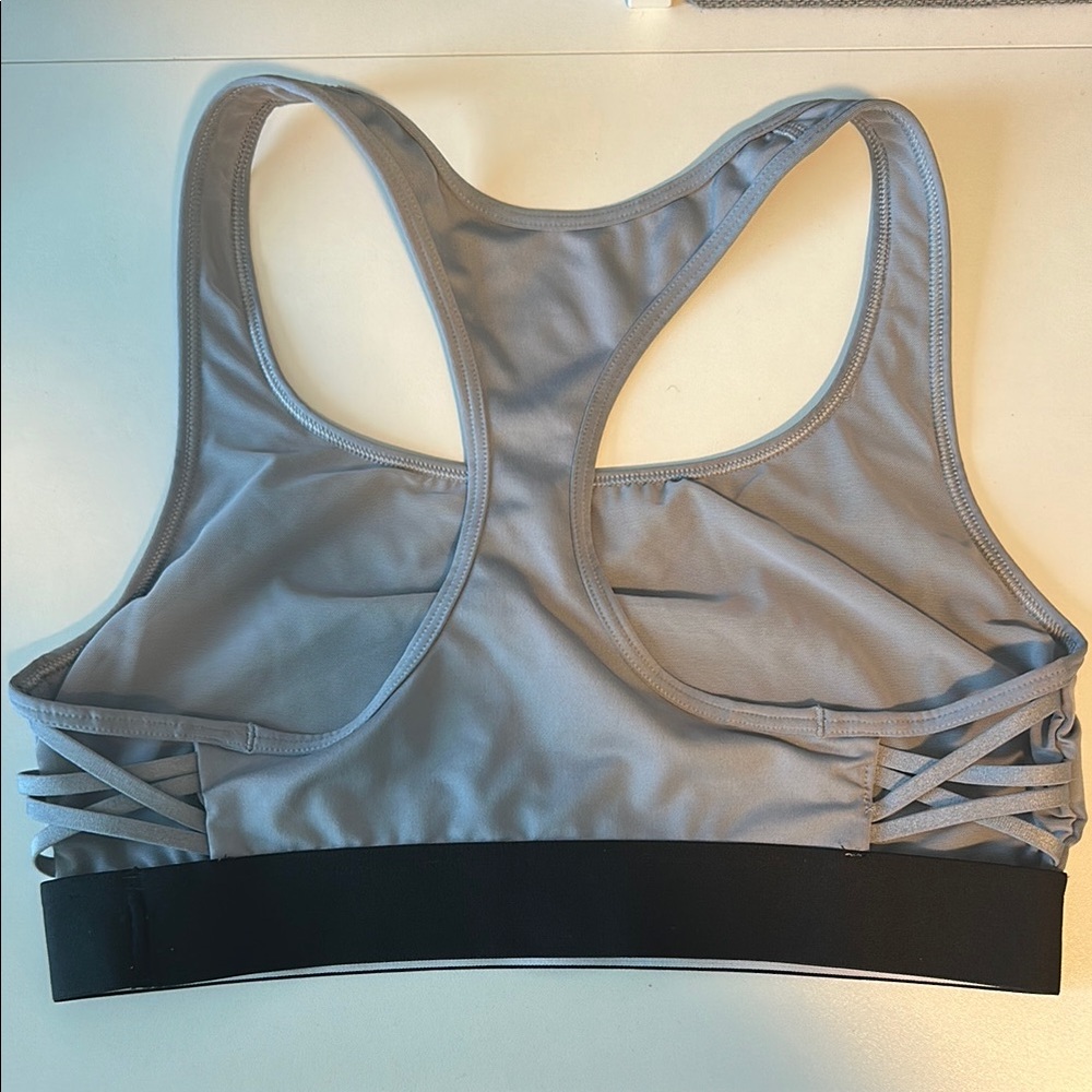 Victorias Secret Gray Sports Bra, size medium - Picture 2 of 4